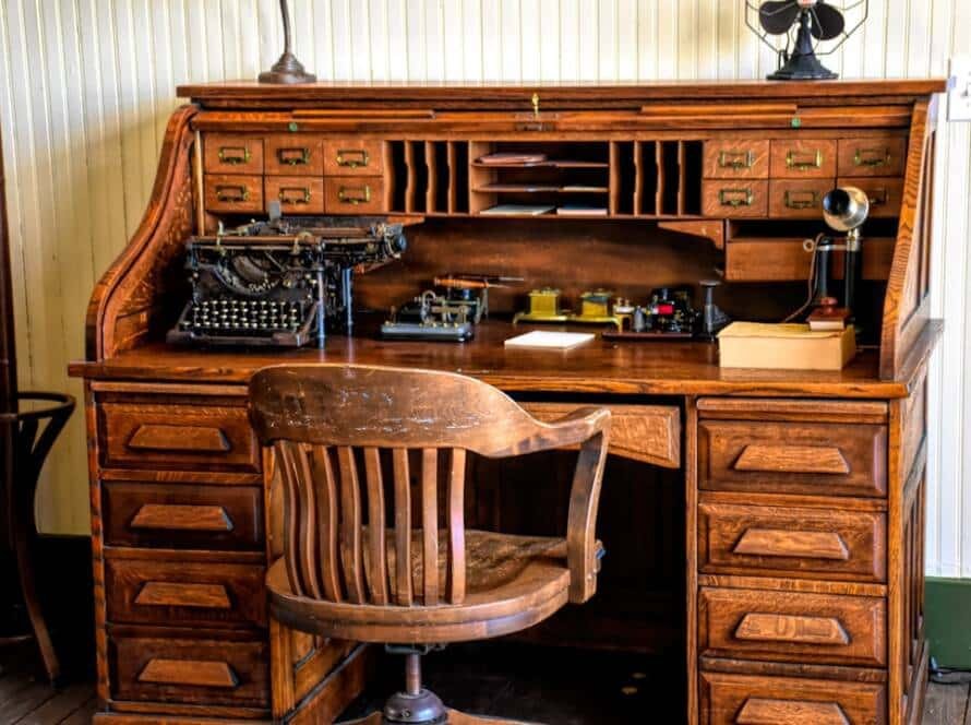 Atelier de restauration écologique de meubles en bois à Machelen